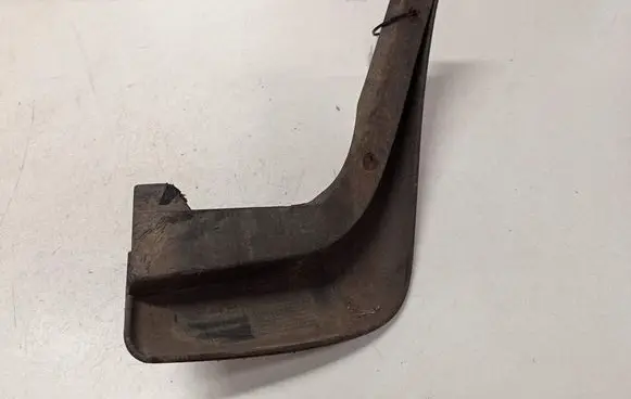 KIA Sorento Rear mudguard 868413E510
