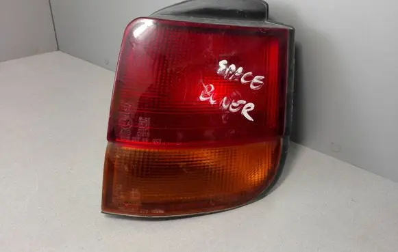 Mitsubishi Space Runner Rear/tail lights 0431550R 0139601396