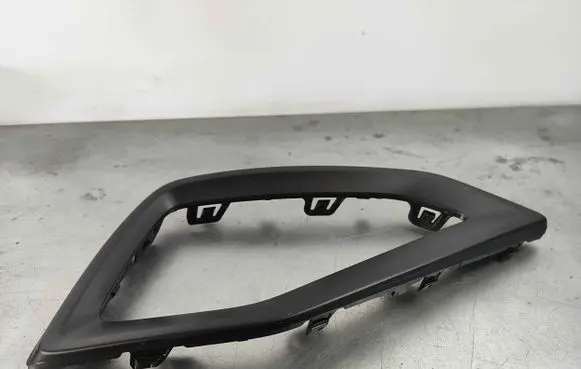 Audi Q2 - Rear bumper lower part trim 81a807967a4w3