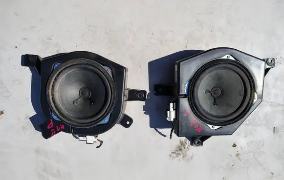 Hyundai H-1, Starex, Satellite Rear door speaker 963604H050