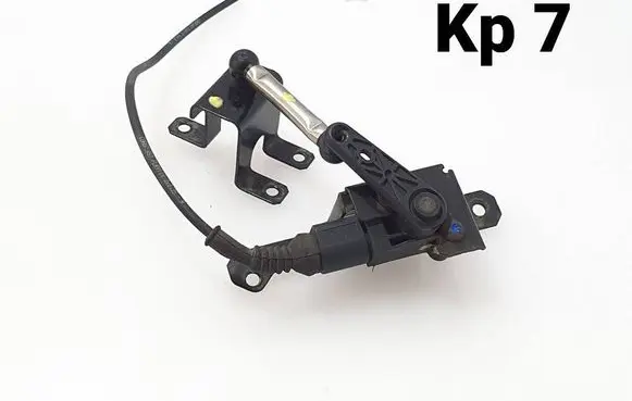 Audi A3 S3 8P Rear air suspension level height sensor 1K0941273L 1T0907503B