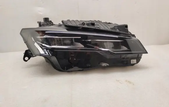 Peugeot 308 Headlight/headlamp