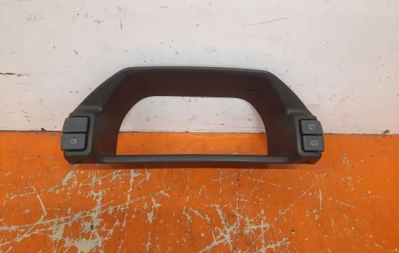 Land Rover Freelander Dashboard center trim panel 