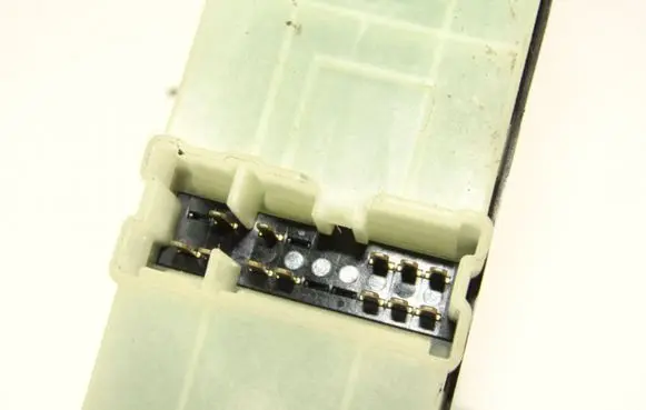 Nissan Pathfinder R51 Electric window control switch