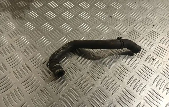 Audi A4 S4 B9 Engine coolant pipe/hose 8W0121448H