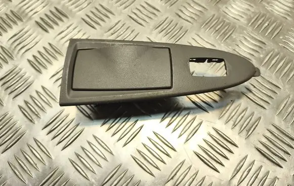 Other front door trim element