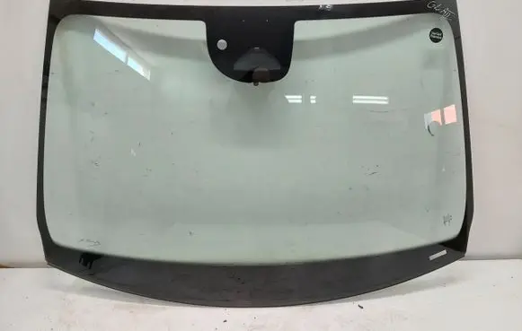 Mercedes-Benz GLA H247 Front windscreen/windshield window MERC00SZYBJLK0154