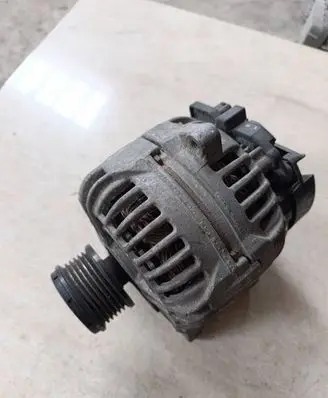 Renault Scenic II - Grand scenic II Generator/alternator 0124525081