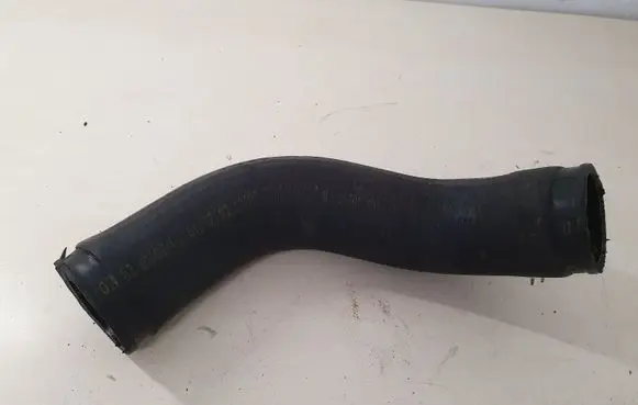 Opel Frontera B Intercooler hose/pipe