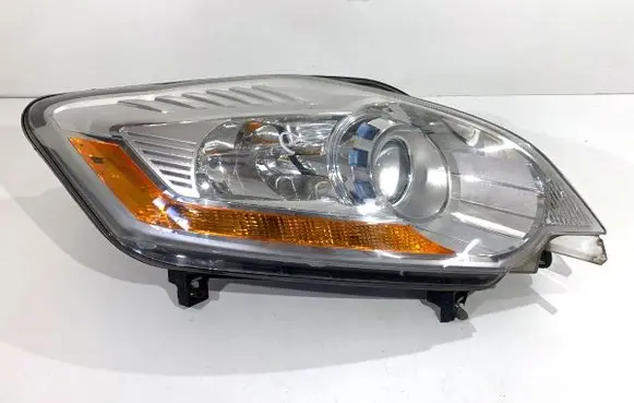 Ford Kuga I Headlight/headlamp 8V4113D154AF