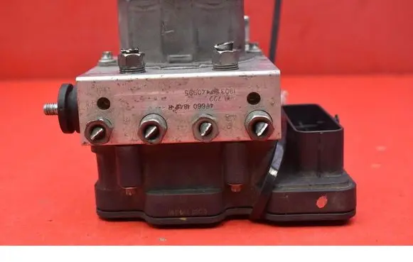 Renault Clio I ABS Pump 476601842R
