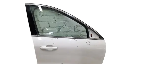 Ford Escape IV Front door