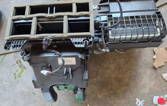 Opel Astra J Interior heater climate box assembly 13402730 Y8729002 366974173