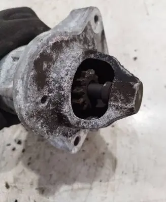 Ford Focus Starter motor AV6N11000GC ESW20E11 27H30753EE