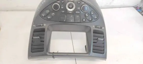 Nissan Primera Climate control unit 20110369h 28395av610