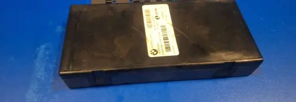 BMW 5 E60 E61 Gateway control module 9197316