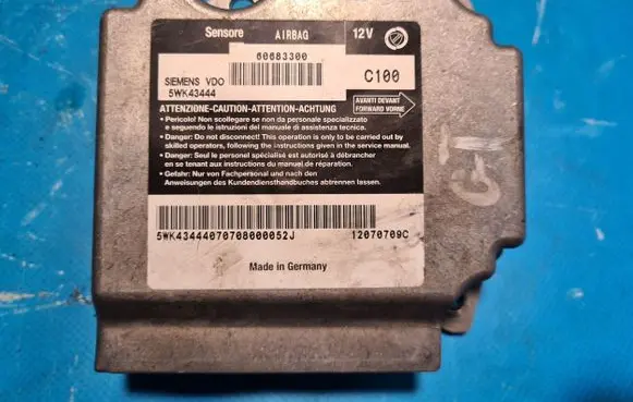 Alfa Romeo GTV Airbag deployment crash/impact sensor 5WK43444