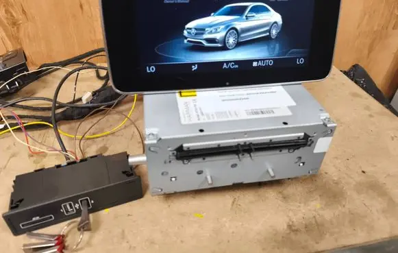 Mercedes-Benz GLC X253 C253 Radio/CD/DVD/GPS head unit A2059008430 A2059010415