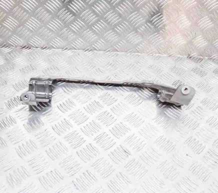 Fender mounting bracket