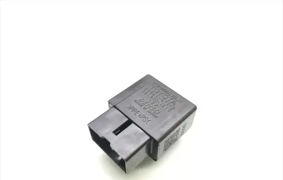 Toyota Prius (XW30) Other relay 895A1-47010 061800-1010