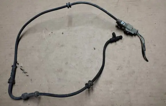 Chrysler Pacifica ABS brake wheel speed sensor