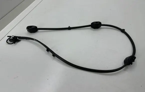 BMW 1 F40 Windshield washer spray nozzle 13264011