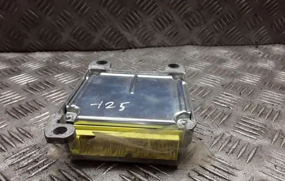 Toyota Corolla Verso AR10 Airbag control unit/module 213819108 891700F042