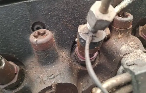 Ford Mondeo MK II Fuel injector