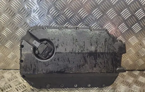 Oil sump