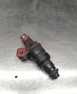 Mercedes-Benz E W210 Fuel injector 0000788523