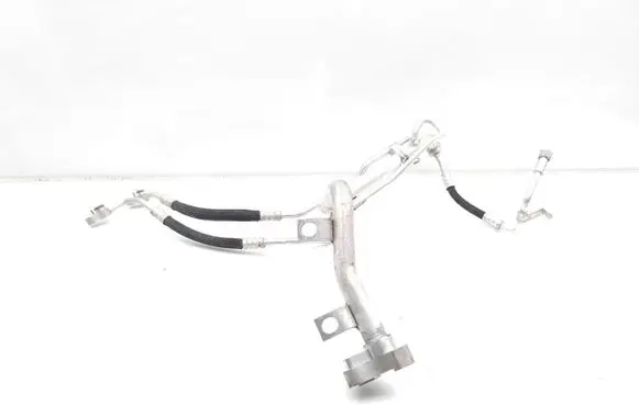 BMW i8 Air conditioning (A/C) pipe/hose 9370313 17257811 64509370313