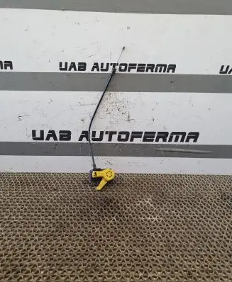 Ford Focus Engine bonnet (hood) release handle BM5116A770AB