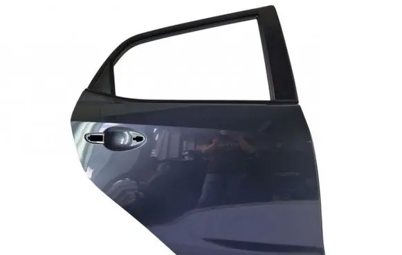 Mazda 2 Rear door