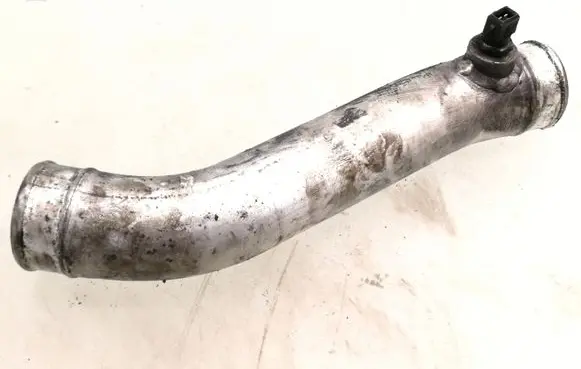 BMW 5 E39 Intercooler hose/pipe 7793133 11617793133