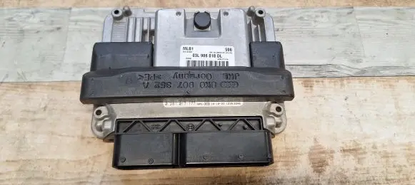 Audi Q5 SQ5 Engine control unit/module 03L906018DL 0281017177