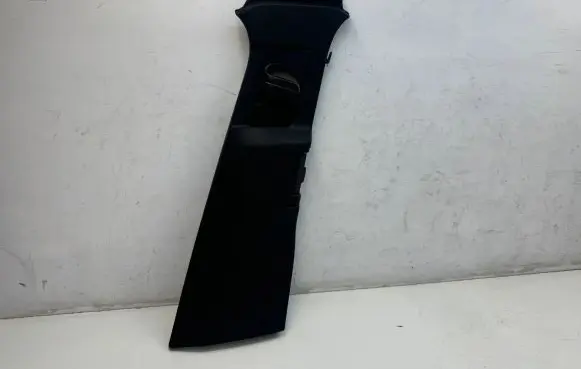 Volvo XC60 (B) pillar trim (top) 31425696