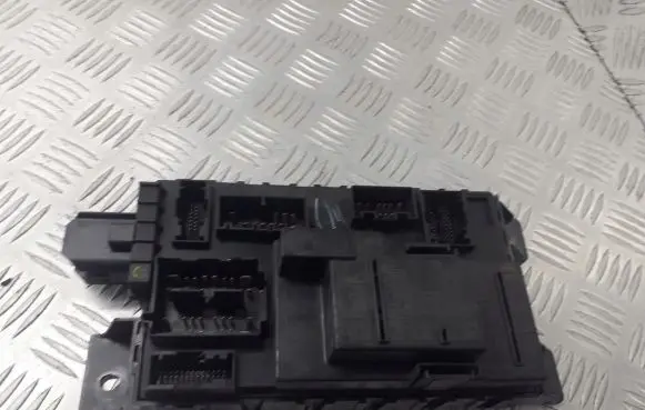Ford Focus BSM Control unit 7L1T-14B476-CJ