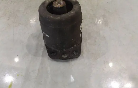 Alfa Romeo 147 Engine mount vacuum valve 