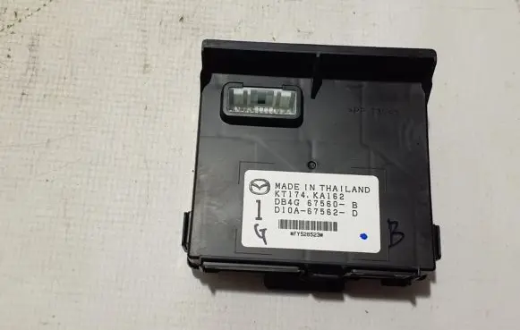Mazda CX-3 Other control units/modules DB4G67560B