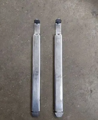 Volvo V50 Headlight/headlamp mounting bracket
