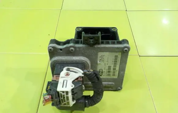 Citroen C4 II Picasso Torque split ecu control unit/module 9678905786