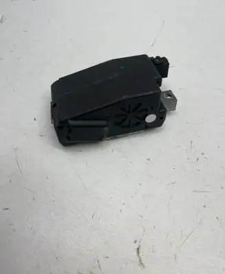 Audi A4 S4 B8 8K Steering wheel lock 8K0905852D 071050200778