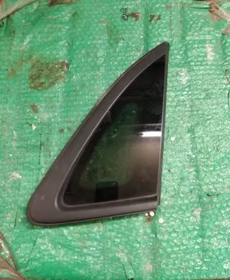 Hyundai Kona I Rear side window 43R019700 A004138 DOT736AS3M35
