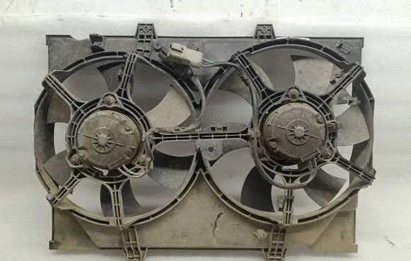 Opel Frontera B Electric radiator cooling fan 8240266