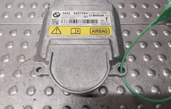 BMW 5 F10 F11 Airbag control unit/module 6857264 0265020266