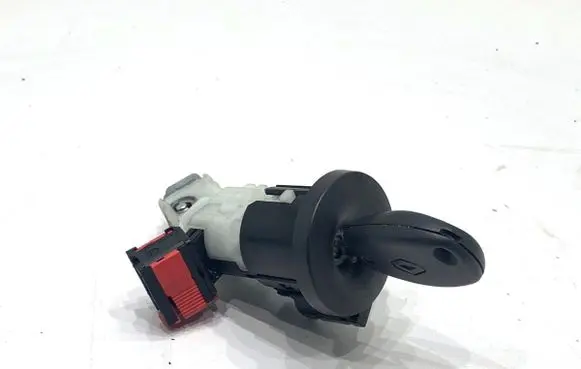 Renault Kangoo II Ignition lock 8200405701