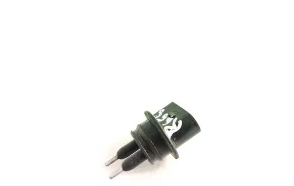 Audi A4 S4 B9 Windshield washer fluid level sensor 7M0919376