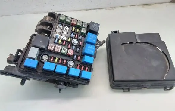 Hyundai i30 Fuse module