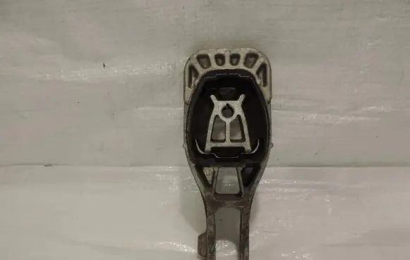 Opel Mokka Engine mount vacuum valve 95248684