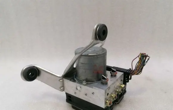 Porsche 911 997 ABS Pump 99735575530